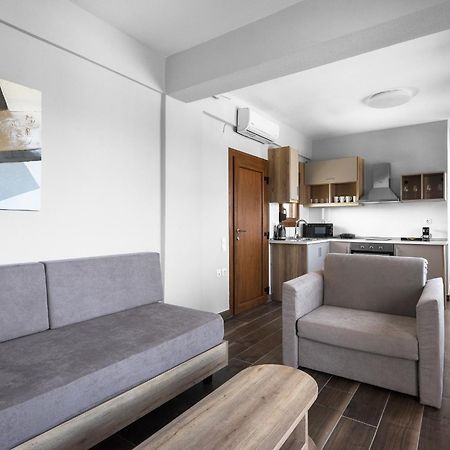 Ultima Summer Residence, Nilie Hospitality Mgmt アフィトス エクステリア 写真