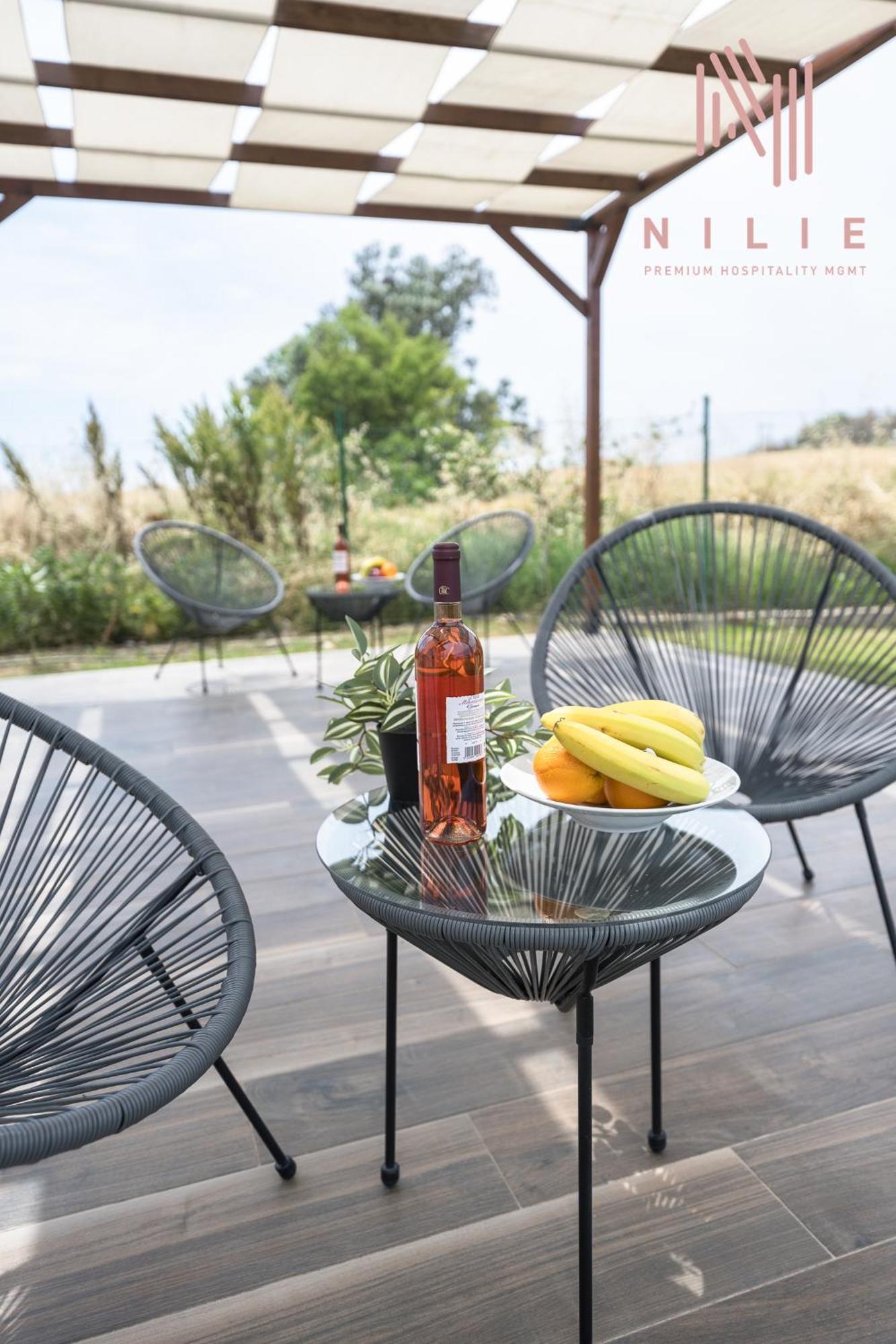 Ultima Summer Residence, Nilie Hospitality Mgmt アフィトス エクステリア 写真